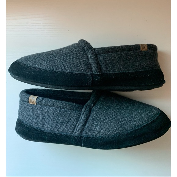Acorn Slippers Men’s Size 7.5-8.5 Gray - Picture 1 of 6